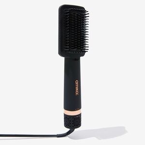New AMIKA double agent 2-in-1 blow dryer + straightening brush